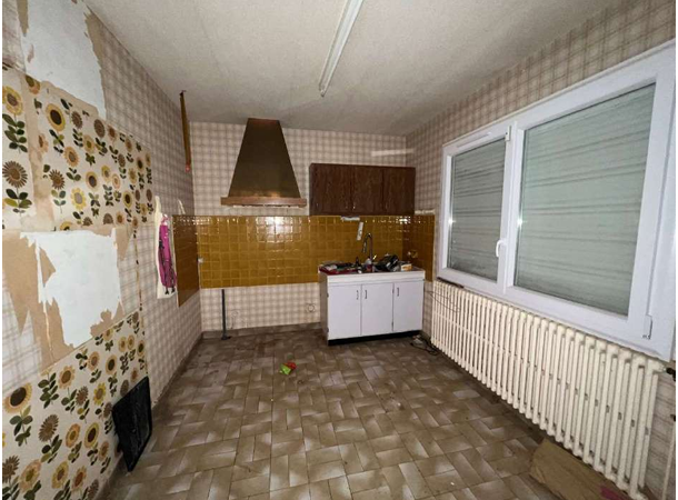 SAINT AMAND MONTROND, Maison T5 81m², Jardin