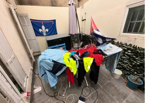 SALON DE PROVENCE, Studio 23m², Terrasse