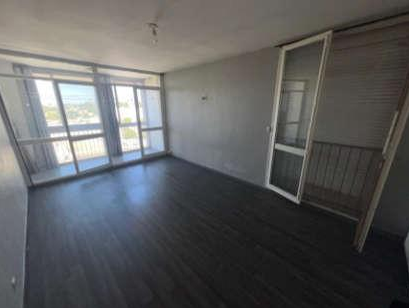 MARSEILLE 13EME, Appartement T4 76m², Loggia