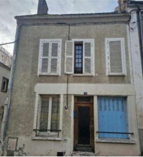 VILLENEUVE LA GUYARD, Maison T5 107m², Garage