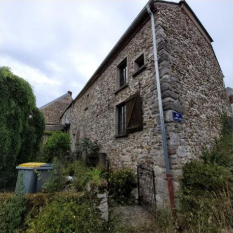 MONTLEVON, Maison T5 121m², Jardin