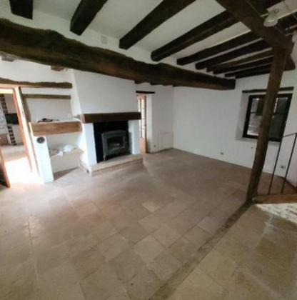 MONTLEVON, Maison T5 121m², Jardin