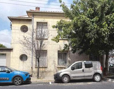 PERPIGNAN, Maison T6 188m², Balcons