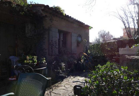 PEYMEINADE, Maison T5 104m², Jardin