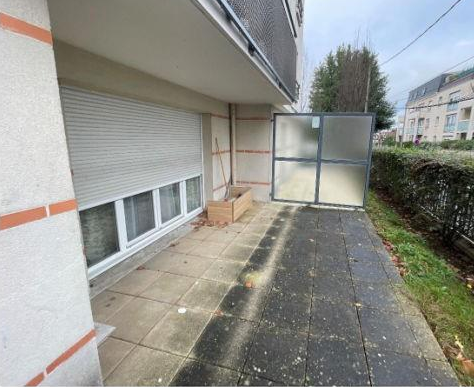 SEVRAN, Appartement T2 42m², Terrasse
