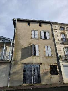 LA REOLE, Immeuble 171m², Local