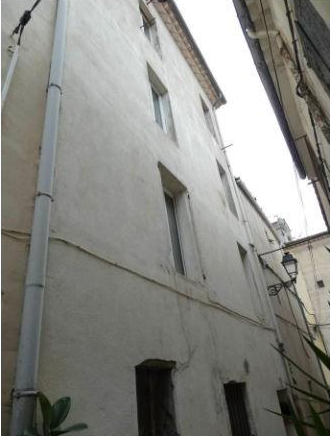 BEZIERS, Immeuble 85m², Combles