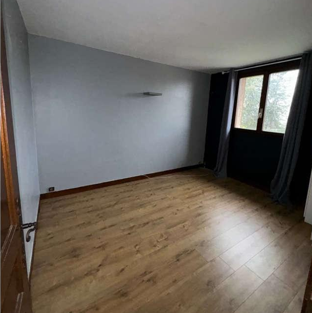 AUBERGENVILLE, Maison T6 154m², Jardin