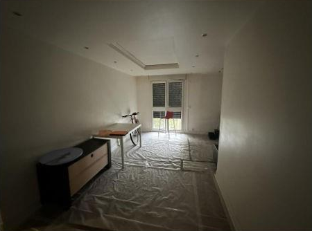 GRIGNY, Appartement T5 89m², Cave