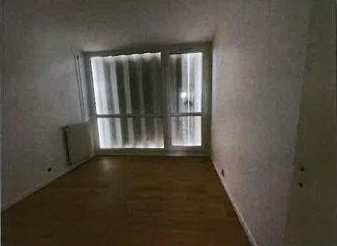 NEUILLY SUR MARNE, Appartement T4 87m², Parkings