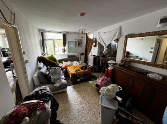 MARIGNANE, Appartement T4 80m², Cave