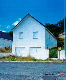 RIOM ES MONTAGNE, Maison T4 91m², Jardin