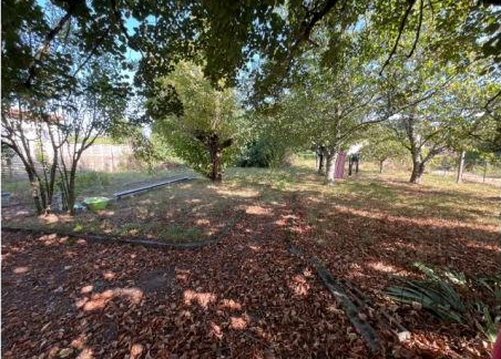 MONTPON MENESTEROL, Maison T5 129m², Jardin