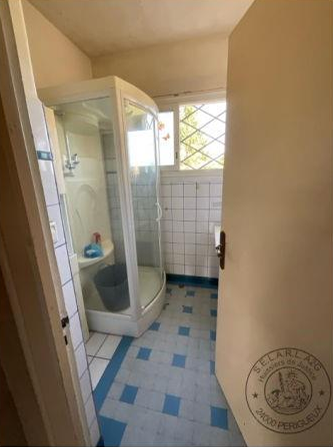 MONTPON MENESTEROL, Maison T5 129m², Jardin