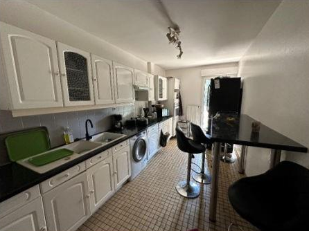 EVRY COURCOURONNES, Appartement T4 113m², Balcon