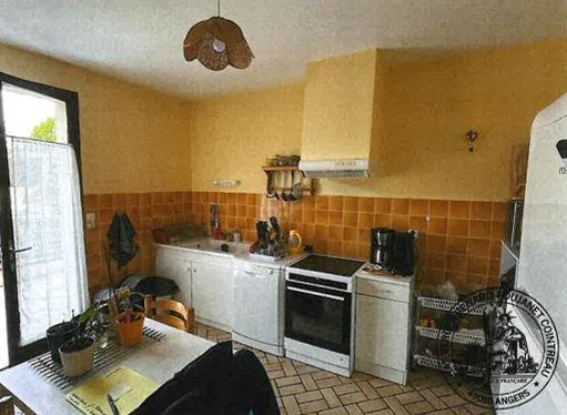 BRISSAC LOIRE AUBANCE, Maison T7 187m², Piscine