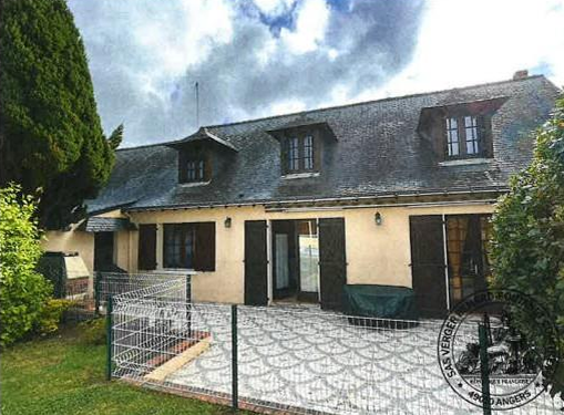 BRISSAC LOIRE AUBANCE, Maison T7 187m², Piscine