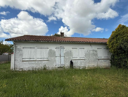 CHAILLEVETTE, Maison T4 94m², Jardin