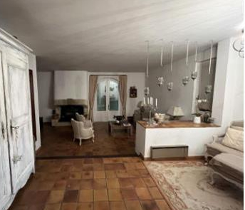 BONNIEUX, Maison T8 269m², Jardin