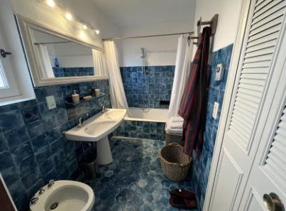 BONNIEUX, Maison T8 269m², Jardin