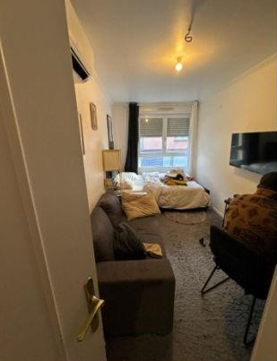 SAINT DENIS, Appartement T4 84m², Balcon