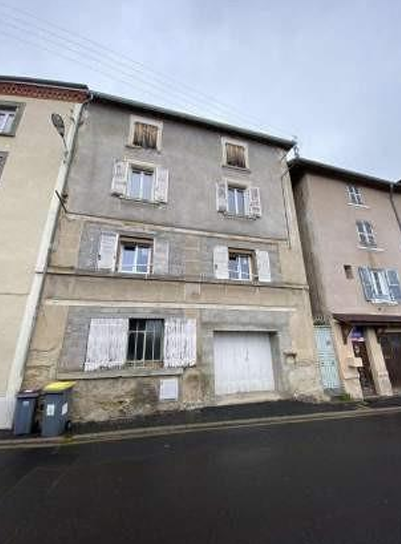 THIERS, Maison T5 114m², Terrasse