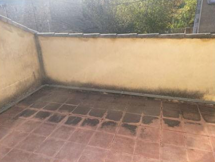 BOLLENE, Appartement T2 69m², Balcon