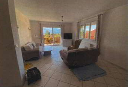 SAINT ISMIER, Maison T9 195m², Piscine
