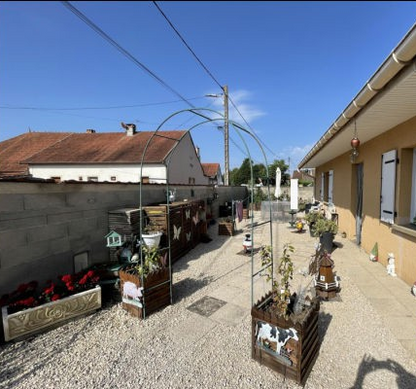 CHAMBLANC, Maison T2 62m², Garage