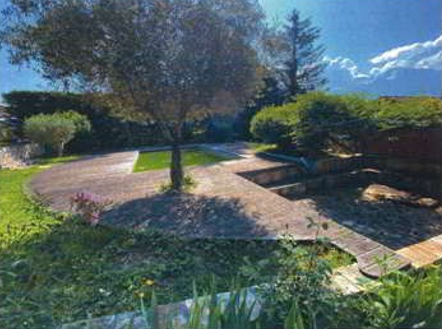 SAINT ISMIER, Maison T9 195m², Piscine