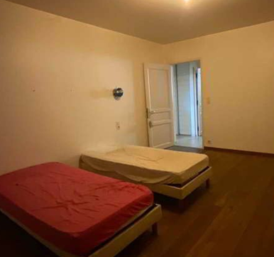 LA MURAZ, Maison T8 180m², Terrain