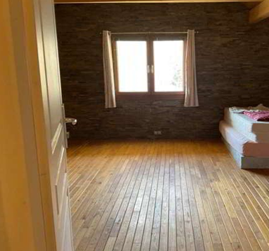 LA MURAZ, Maison T8 180m², Terrain