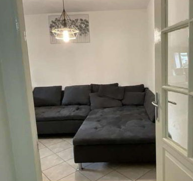 ETREMBIERES, Appartement T3 72m², Terrasse
