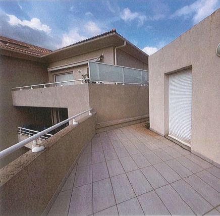 FURIANI, Appartement T3 77m², Terrasses