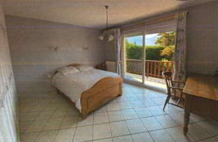 SAINT ISMIER, Maison T9 195m², Piscine