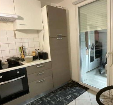 ETREMBIERES, Appartement T3 72m², Terrasse