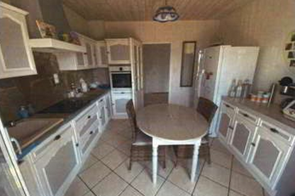 SAINT ISMIER, Maison T9 195m², Piscine
