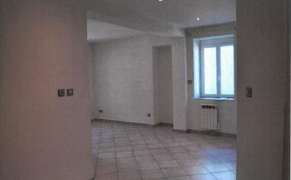 TULLINS, Appartement T2 39m², Cave