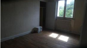 CORLAY, Maison T5 78m², Jardin