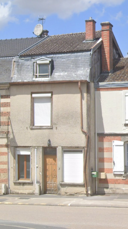 NEUVILLE AU PONT, Maison T4 134m²