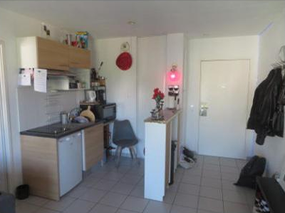 LE HAILLAN, Appartement T2 38m², Balcon